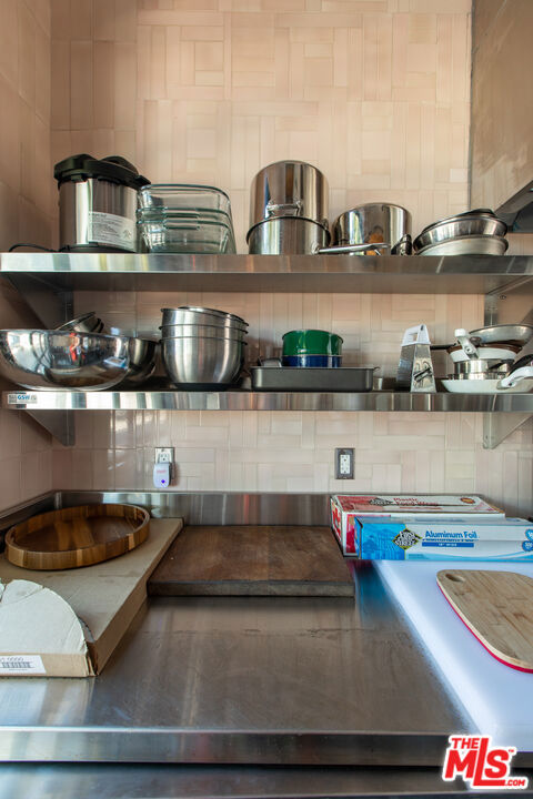 12906 Venice Boulevard, Los Angeles CA: https://media.crmls.org/mediaz/e811e9df-592c-4ec0-ae0f-a7ca2f3bfb7b.jpg