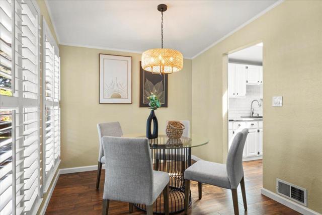 494 Century Drive, Campbell CA: https://media.crmls.org/mediaz/e8126fc9-7800-403f-a7b0-7f5b1f5bdcf0.jpg
