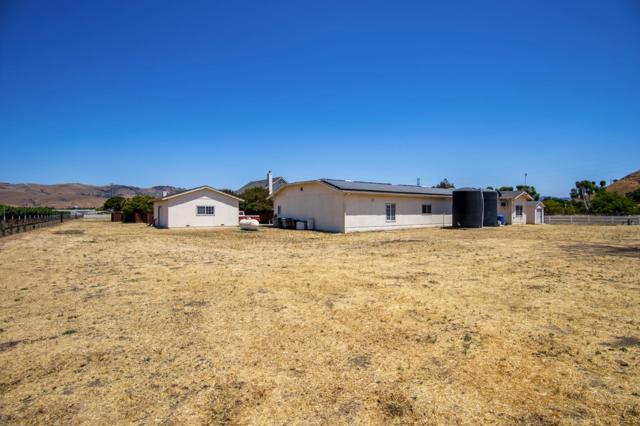 19715 Hale Avenue, Morgan Hill CA: https://media.crmls.org/mediaz/e812973c-fd12-478e-a327-dbd5c135fde6.jpg