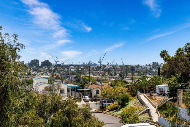 3068 G St., San Diego CA: https://media.crmls.org/mediaz/e8136d88-9bbb-48f5-947d-38b514135987.jpg