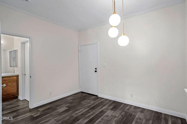 Detail Gallery Image 11 of 28 For 300 N El Molino Ave #125,  Pasadena,  CA 91101 - 2 Beds | 2 Baths