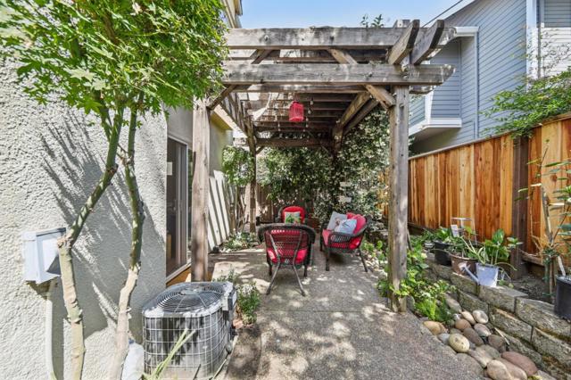 3712 Moorpark Avenue, San Jose CA: https://media.crmls.org/mediaz/e8147d47-cc0c-4f45-b3cf-292420209800.jpg