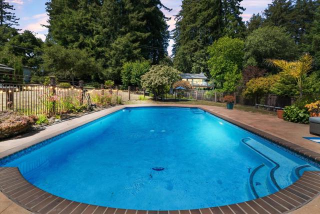 120 Bella Vista Lane, Watsonville CA: https://media.crmls.org/mediaz/e815193e-124c-475f-be49-80235e4ac4dc.jpg