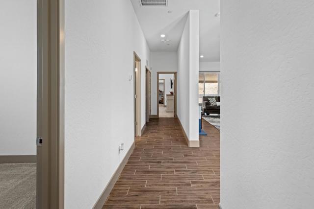 Image 21 of 44 For 20155 Siena Drive