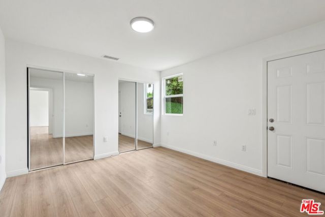 834 E 90th Street, Los Angeles CA: https://media.crmls.org/mediaz/e816ac9d-d2b7-4f57-81e3-9284b9bae8e7.jpg