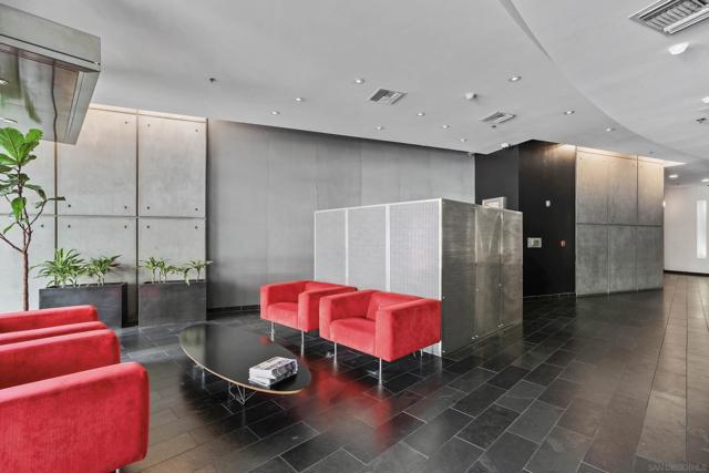 527 10th Ave, San Diego CA: https://media.crmls.org/mediaz/e816fc7b-4904-404b-84c5-07d770d022b1.jpg