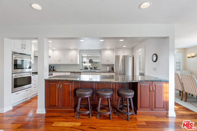 3941 Sunset Lane photo 5