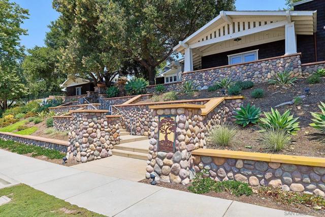 7319 Paseo Capuchina, Carlsbad CA: https://media.crmls.org/mediaz/e818b17a-6ef7-43b2-bfa8-4e55bff9c512.jpg
