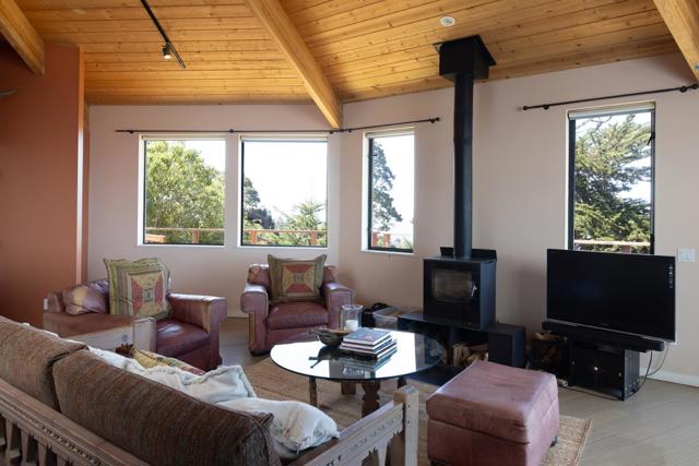 209 Crest Road, Carmel CA: https://media.crmls.org/mediaz/e818df6f-2a3d-4f08-b4e3-9f4baac279cb.jpg