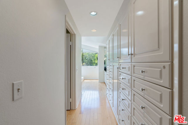 23454 Park Hermosa, Calabasas CA: https://media.crmls.org/mediaz/e81a12f8-2efd-4cc6-adeb-00fc64cb46ba.jpg