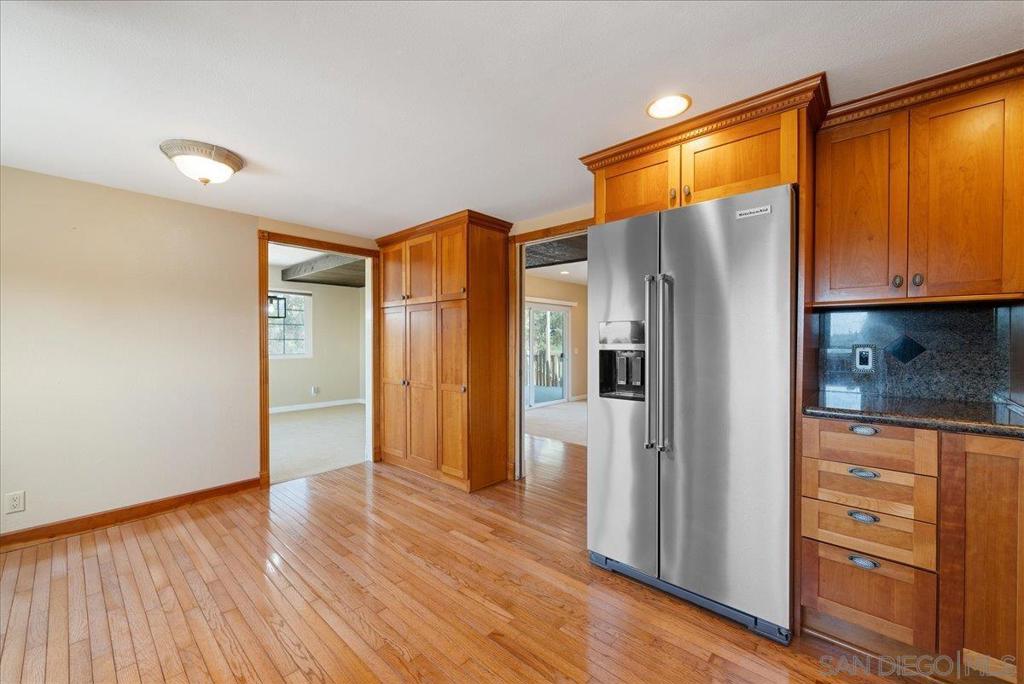 MLS #250040363SD image #8