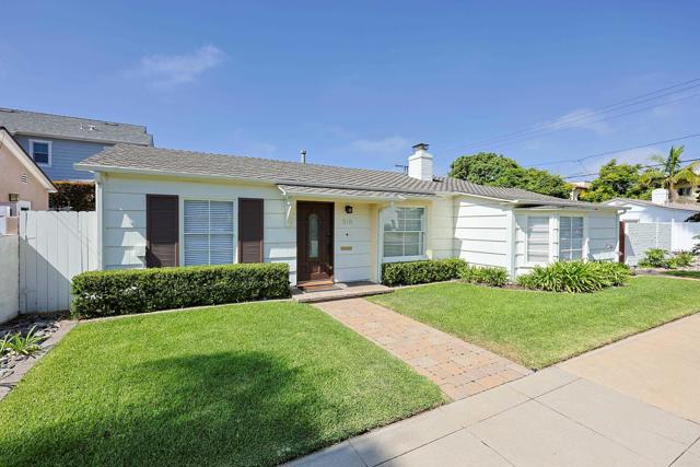 518 5th Street, Coronado CA: https://media.crmls.org/mediaz/e81aef39-e7c6-410e-bc83-84a660f1fa92.jpg