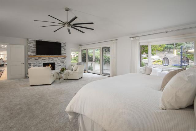 5041 El Secreto, Rancho Santa Fe CA: https://media.crmls.org/mediaz/e81b41a4-2d4d-4a1b-8f44-5a804d933e68.jpg