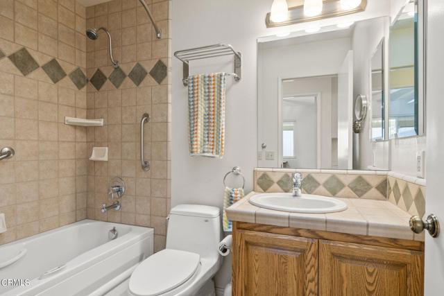 Detail Gallery Image 15 of 37 For 1248 Bobwhite Ct, Ventura,  CA 93003 - 4 Beds | 2 Baths