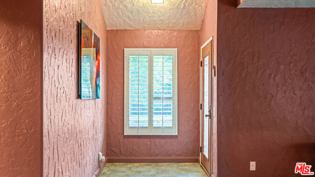 1592 S Compadre Road, Palm Springs CA: https://media.crmls.org/mediaz/e81d4c0a-5492-4585-9671-29f4a4a1616a.jpg