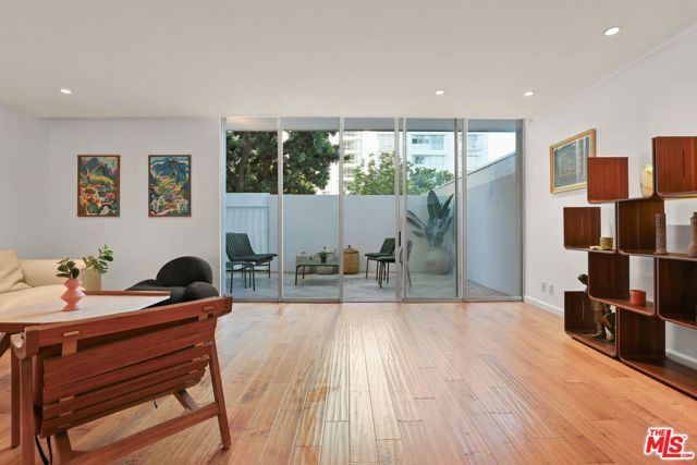 2170 Century Parkway, Los Angeles CA: https://media.crmls.org/mediaz/e81e6f3c-1f37-47a0-97cc-213860329f49.jpg