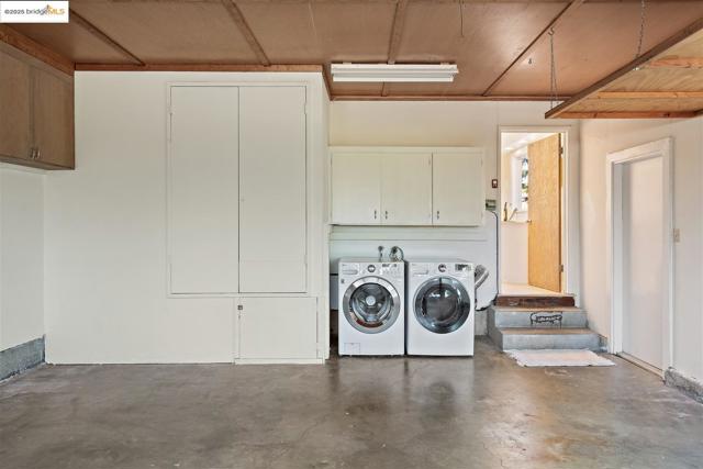 4511 Gregory Way, Richmond CA: https://media.crmls.org/mediaz/e81f46f9-571e-4437-8eb2-5618e8a7cb1a.jpg