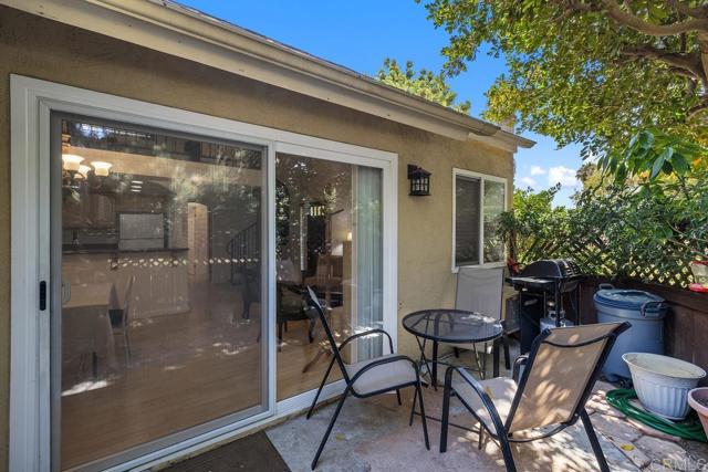 Detail Gallery Image 16 of 30 For 1145 Helix St #1,  Spring Valley,  CA 91977 - 3 Beds | 2 Baths