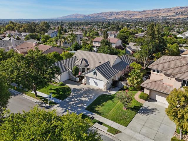 2681 Sycamore Grove Place, San Jose CA: https://media.crmls.org/mediaz/e821697e-d8ea-4430-8831-ccfa6d50171b.jpg