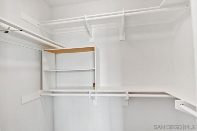 5055 Collwood Blvd, San Diego CA: https://media.crmls.org/mediaz/e8225914-7830-4967-b6af-4c3321feb346.jpg