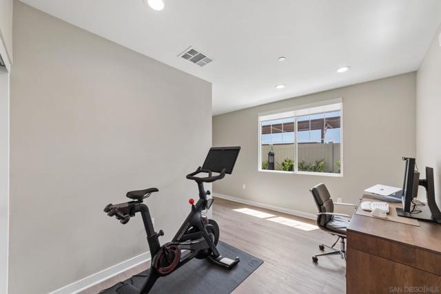 13016 Lumen Way, San Diego CA: https://media.crmls.org/mediaz/e823b677-a3bb-4a67-9926-f3aa31b320ff.jpg