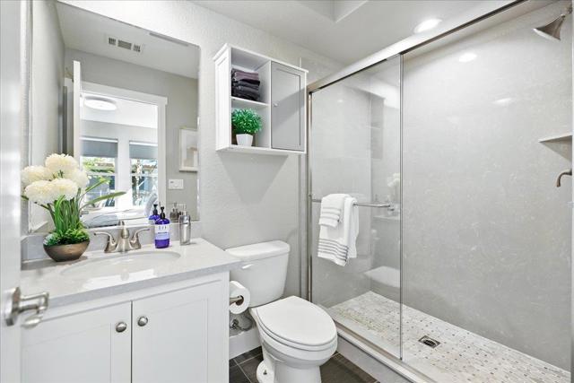324 Cherokee Loop, Mountain View CA: https://media.crmls.org/mediaz/e823c39a-7a80-466d-8b2b-15e8a49e9bf6.jpg