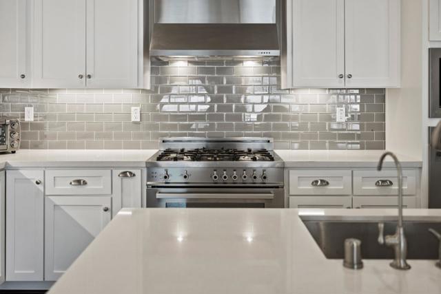 18511 McClellan Circle,  CA: https://media.crmls.org/mediaz/e8246449-29e5-4164-9978-e0ca4d5aea68.jpg