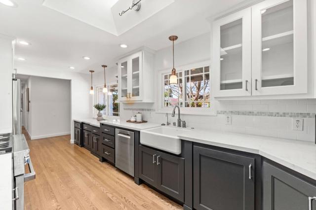 14 Herbert Lane, Campbell CA: https://media.crmls.org/mediaz/e825332c-2a15-4f55-86cc-2490d18773bd.jpg