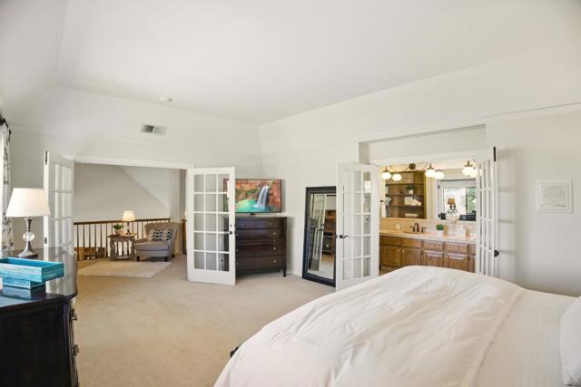 2525 Bridle Path Drive, Gilroy CA: https://media.crmls.org/mediaz/e8257247-bc44-4db2-a551-722f4a789874.jpg