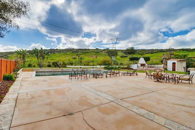 Detail Gallery Image 24 of 32 For 2932 Ranch Gate Rd, Chula Vista,  CA 91914 - 5 Beds | 5 Baths