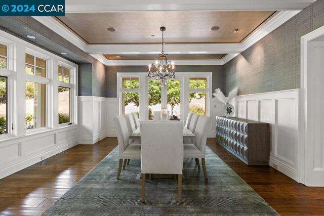 8 Julianna Court, Moraga CA: https://media.crmls.org/mediaz/e8263870-1130-492a-86f2-a937def8e3d0.jpg