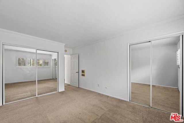 625 North Flores Street, 102 photo 5