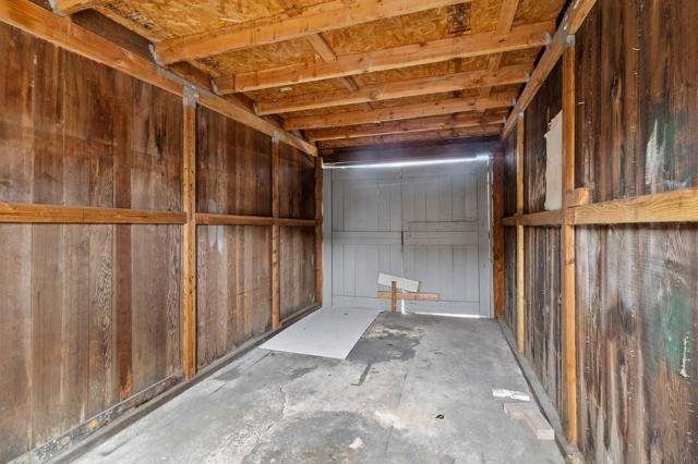 207 E San Luis Street, Salinas CA: https://media.crmls.org/mediaz/e826c0a5-91a6-4e14-a271-f31e038e509f.jpg