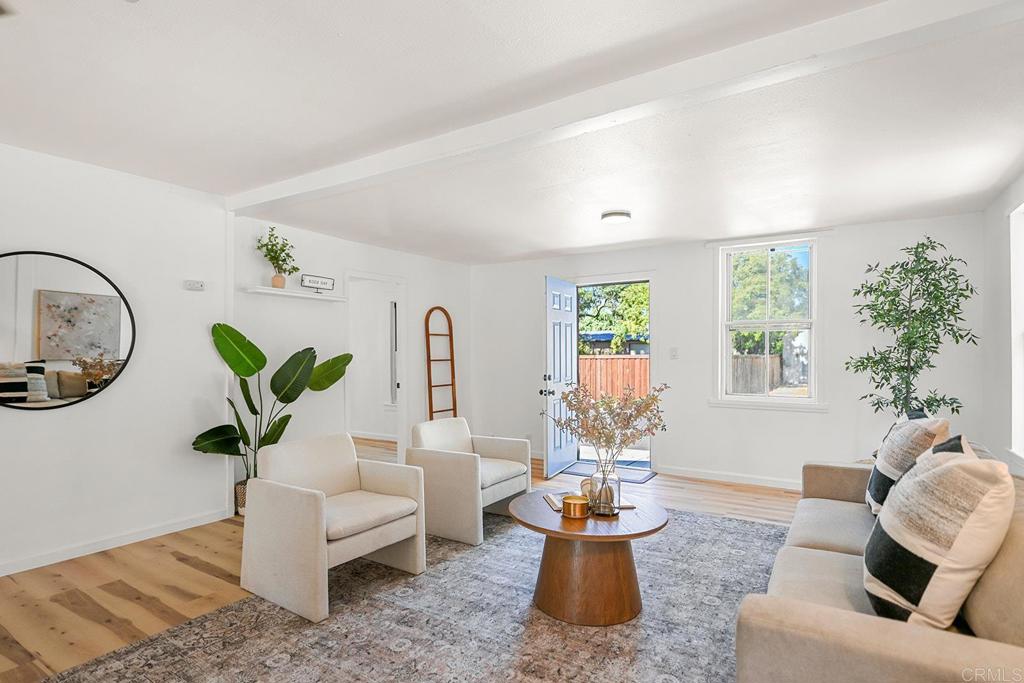 149 E 5Th Street
