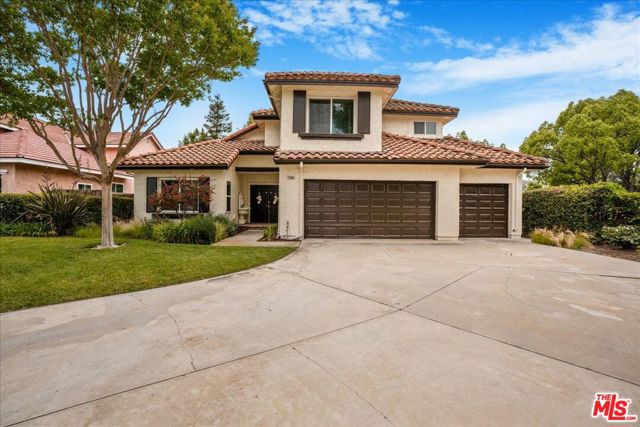 12084 London Grove Court, Moorpark CA: https://media.crmls.org/mediaz/e8285c89-a5a1-43b4-9f36-33ac35243773.jpg