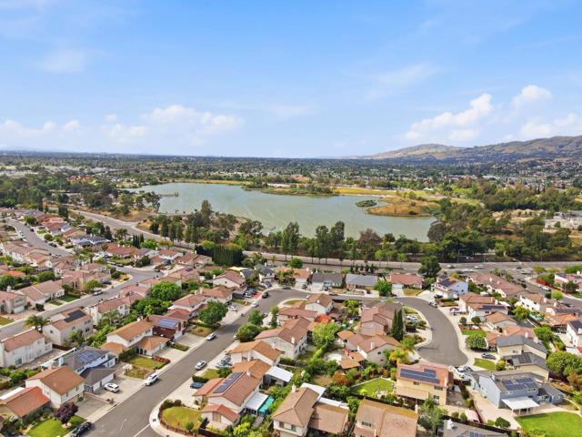 2878 Glen Ascot Way, San Jose CA: https://media.crmls.org/mediaz/e828ea5e-68ba-40b6-bde8-878e8a6033aa.jpg