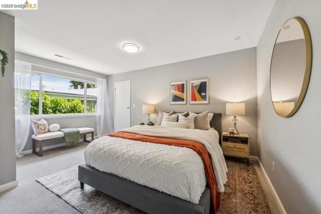 Image 14 of 37 For 1516 Merced St