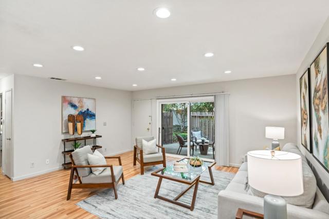 205 W Red Oak Drive, Sunnyvale CA: https://media.crmls.org/mediaz/e829854a-3fd0-42d0-9ea3-86a60279b624.jpg