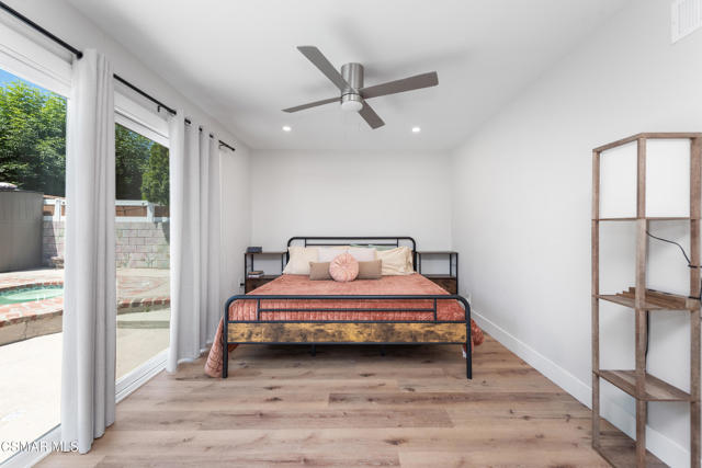 3268 Hilldale Avenue, Simi Valley CA: https://media.crmls.org/mediaz/e82a07e8-7f40-4041-96a2-f1b957a1da17.jpg