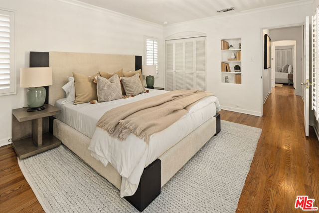 11345 Denair Street, Los Angeles CA: https://media.crmls.org/mediaz/e82a3b76-1e5d-4fa3-b5ba-6d7714541f46.jpg
