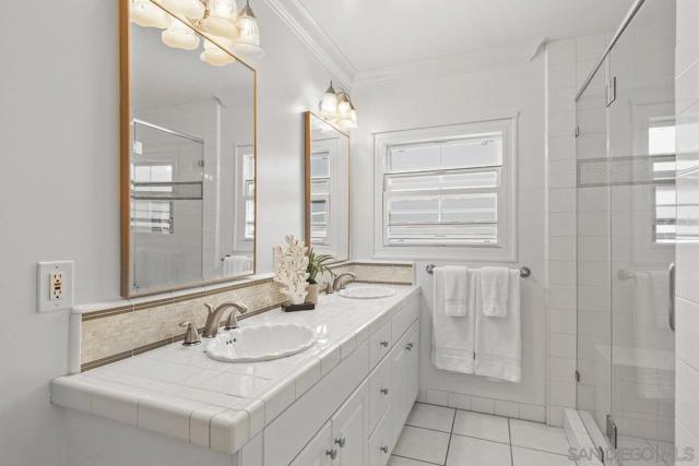 3033 Browning, San Diego CA: https://media.crmls.org/mediaz/e82a5bf8-c481-4383-9c30-7f37d3bbb131.jpg