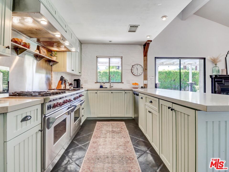 MLS #25621553 image #20