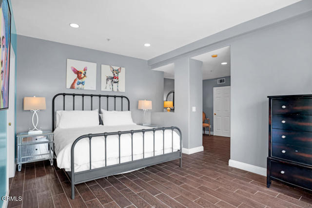 Detail Gallery Image 26 of 52 For 1300 Blue Hill Rd, Los Angeles,  CA 90041 - 4 Beds | 2/1 Baths