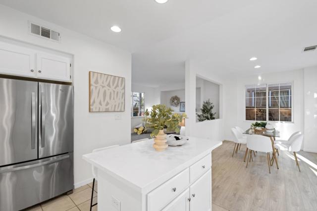 2144 Kingsbury Circle, Santa Clara CA: https://media.crmls.org/mediaz/e82b5eed-34ea-49d3-99d0-c7ebcdc3b5e7.jpg