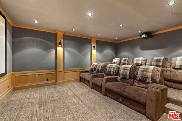 Image 34 of 43 For 888 Toulon Drive