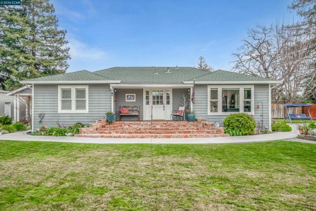 Image 6 of 50 For 1579 Farm Bureau Rd