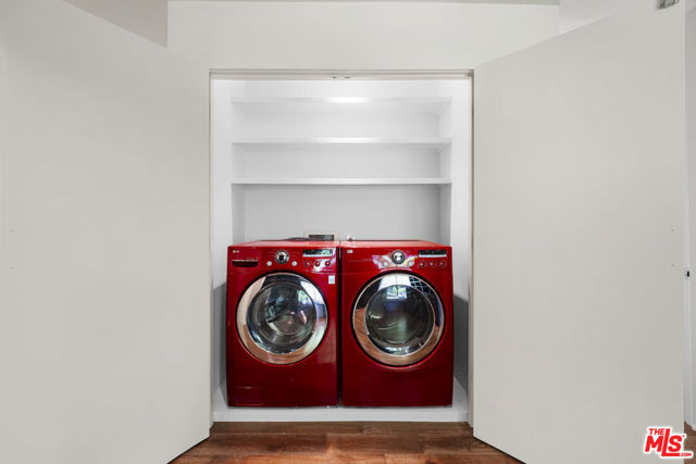 3625 Lowry Road, Los Angeles CA: https://media.crmls.org/mediaz/e82dc1b0-5c47-493c-91e8-e8b2d300f517.jpg