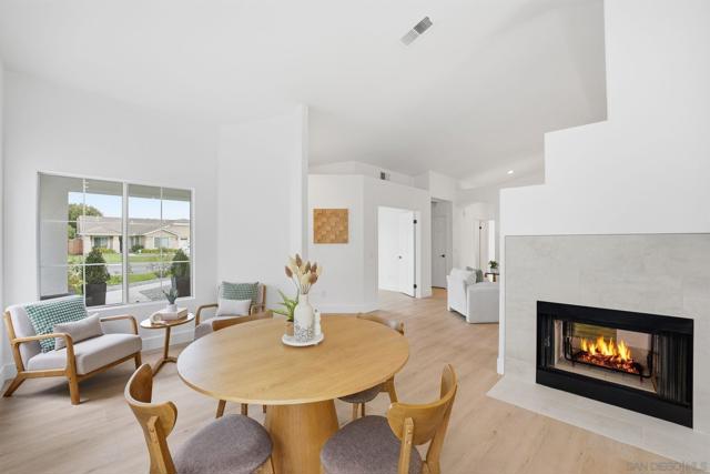 183 Plumosa Street, Oceanside CA: https://media.crmls.org/mediaz/e82ea604-58d1-4d7c-8126-626ebe59a1b8.jpg