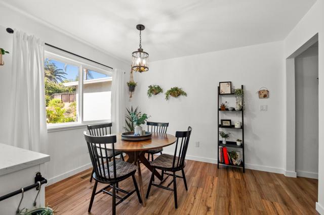 1 Malibu Court, Clayton CA: https://media.crmls.org/mediaz/e82eeea2-60a2-4a06-ae73-be678e6f6d2e.jpg