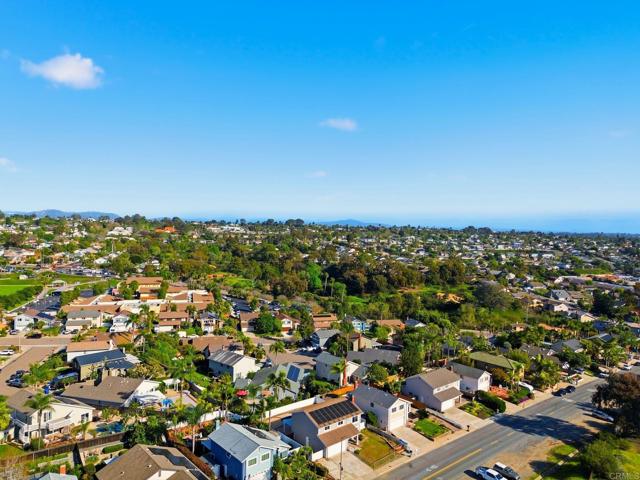 Detail Gallery Image 46 of 53 For 1503 Villa Cardiff Dr, Cardiff By The Sea,  CA 92007 - 5 Beds | 2/1 Baths